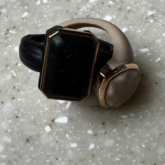 Rinfit Silicone Wedding Rings two styles size 8 - Picture 4 of 11